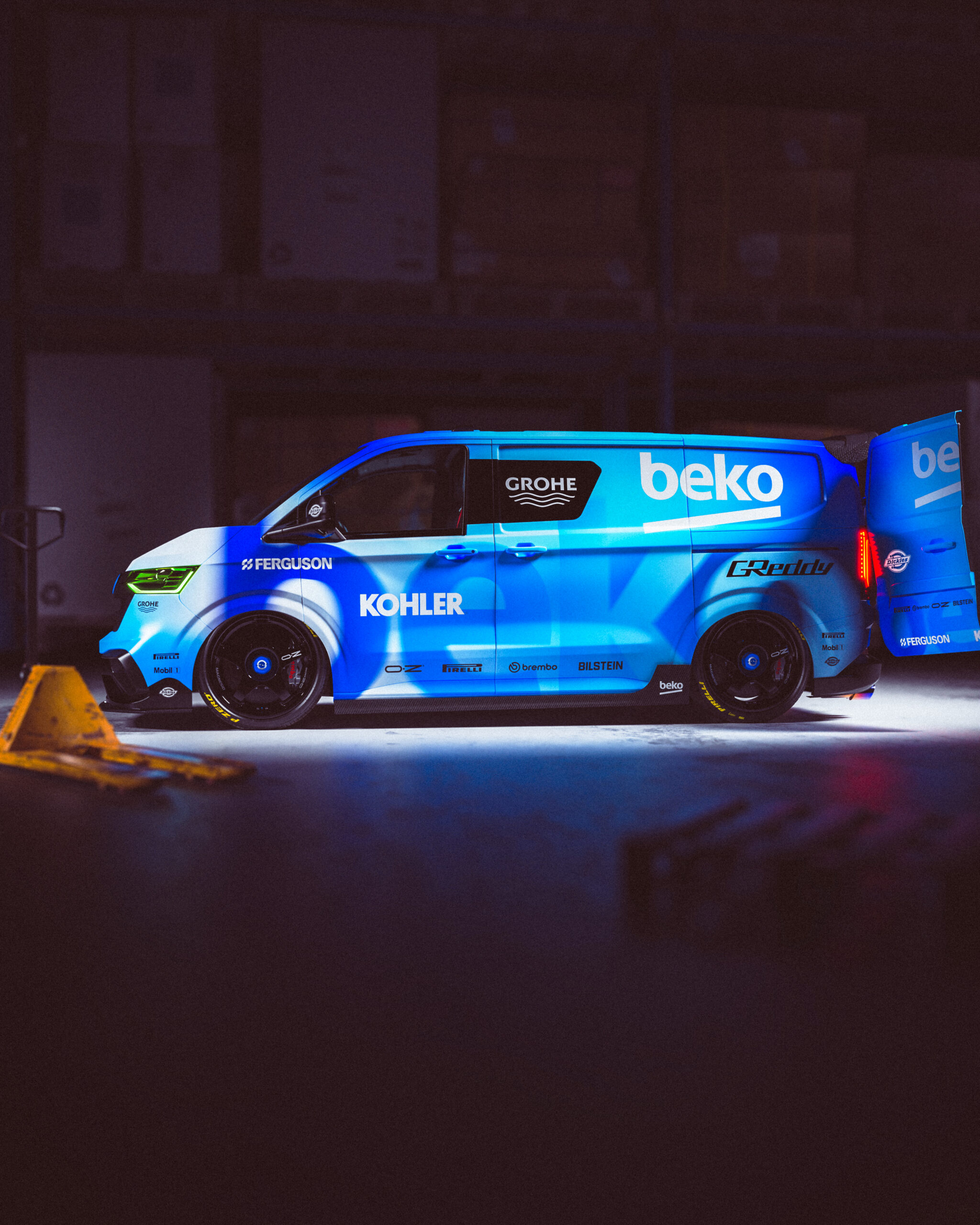 VW Transporter Wrap T7 R Wrap Design. VW Transporter Wrap T7 R Wrap | Van Wrap Design by Essellegi. Van Signs, Van Signage, Van Wrapping, Van Signwriting, Van Wrap Designer, Signs for Van, Van Logo, Van Graphic by Essellegi.